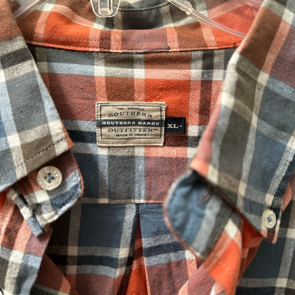 Southern Marsh Button Up - Picture 2 of 2